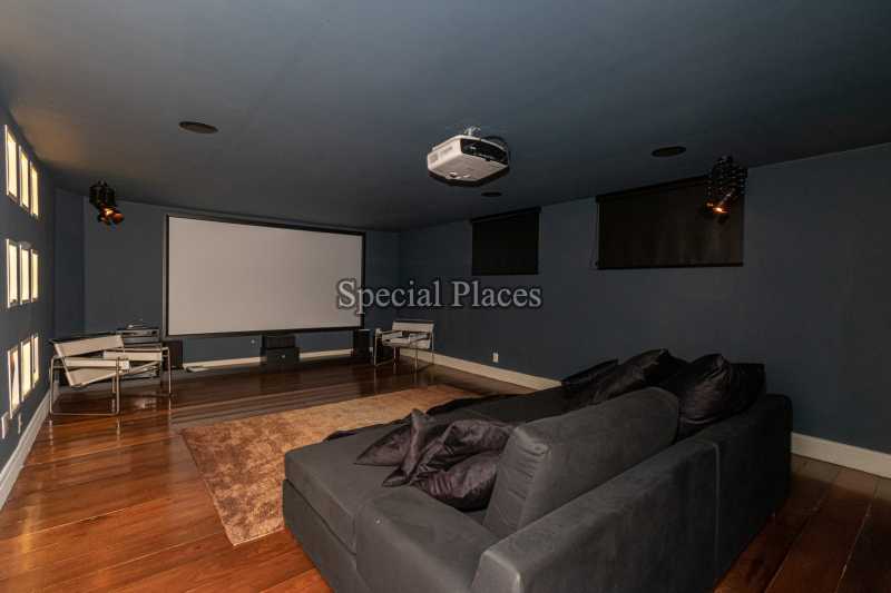Conheça SALA DE CINEMA do imóvel - Casa em Condomínio 4 quartos à venda Itanhangá, Rio de Janeiro - R$ 5.200.000 - BAC3858 - 23 SALA DE CINEMA - Casa em Condomínio 4 quartos à venda Itanhangá, Rio de Janeiro - R$ 5.200.000 - BAC3858 - 23