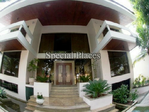 Conheça FACHADA do imóvel - Casa em Condomínio Barra, Novo Leblon, Barra da Tijuca, Rio de Janeiro, RJ À Venda, 5 Quartos, 900m² - BAC3915 - 3 FACHADA