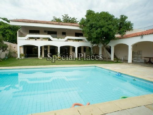 Conheça FACHADA 3 do imóvel - Casa em Condomínio Barra, Novo Leblon, Barra da Tijuca, Rio de Janeiro, RJ À Venda, 5 Quartos, 900m² - BAC3915 - 4 FACHADA 3