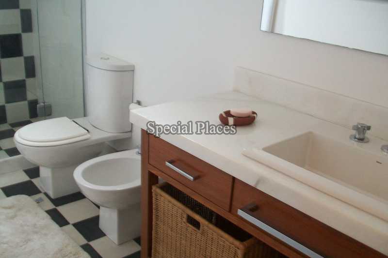 Conheça 21_BANHEIRO do imóvel - Casa À Venda no Condomínio Itanhangá, Verde Vale - Itanhangá - Rio de Janeiro - RJ - BAC3916 - 22 21_BANHEIRO