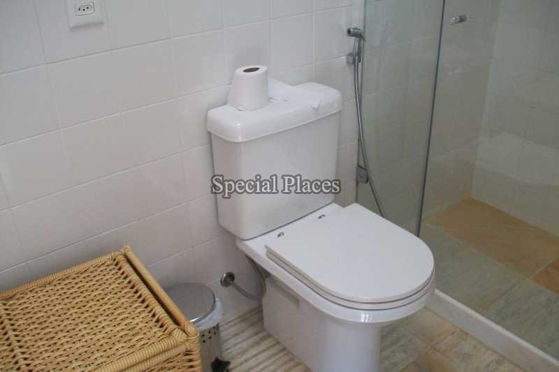 Conheça 27_BANHEIRO do imóvel - Casa À Venda no Condomínio Itanhangá, Verde Vale - Itanhangá - Rio de Janeiro - RJ - BAC3916 - 28 27_BANHEIRO