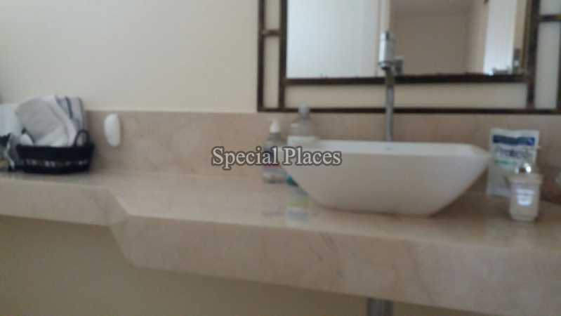 Conheça LAVABO do imóvel - Casa À Venda no Condomínio Barra, Lagoa Mar Norte - Barra da Tijuca - Rio de Janeiro - RJ - BAC4131 - 10 LAVABO