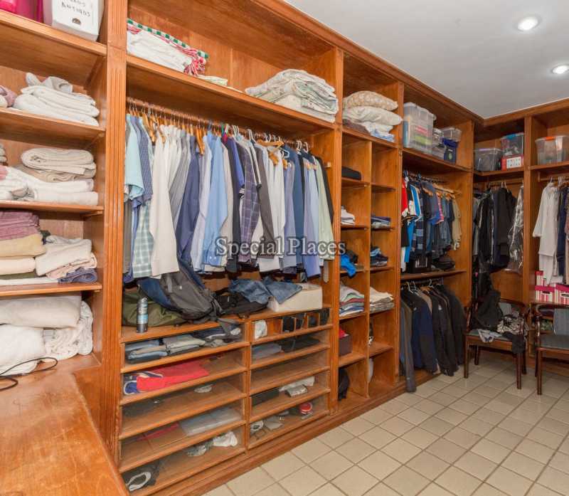 Conheça CLOSET SUITE MASTER do imóvel - Casa À Venda no Condomínio Barra, Arouca B - Barra da Tijuca - Rio de Janeiro - RJ - BAC4136 - 22 CLOSET SUITE MASTER