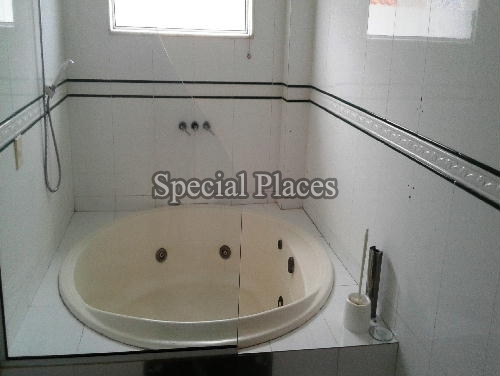 Conheça BANHEIRO SUITE 2 do imóvel - Casa À Venda no Condomínio Barra, Santa Marina - Barra da Tijuca - Rio de Janeiro - RJ - BAC4243 - 22 BANHEIRO SUITE 2