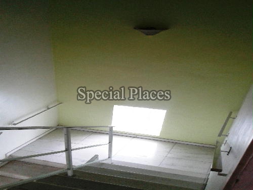 Conheça ESCADA do imóvel - Casa À Venda no Condomínio Barra, Santa Marina - Barra da Tijuca - Rio de Janeiro - RJ - BAC4243 - 12 ESCADA