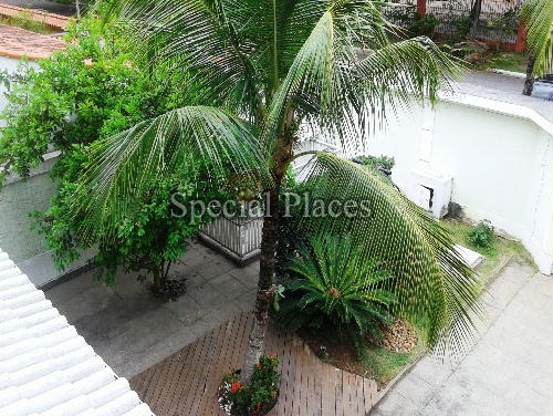 Conheça JARDIM do imóvel - Casa À Venda no Condomínio Barra, Santa Marina - Barra da Tijuca - Rio de Janeiro - RJ - BAC4243 - 11 JARDIM