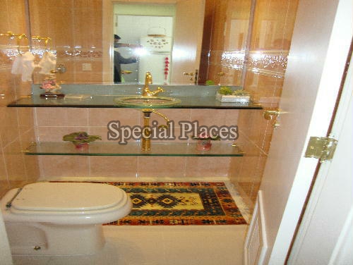Conheça LAVABO 2 do imóvel - Casa em Condomínio Barra, Village Marapendi, Barra da Tijuca, Rio de Janeiro, RJ À Venda, 4 Quartos, 300m² - BAC4463 - 15 LAVABO 2