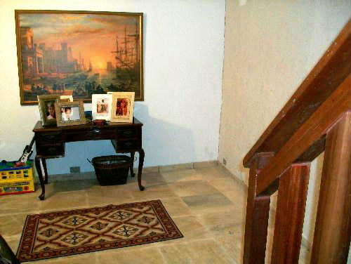 Conheça HALL ESCADAS do imóvel - Casa À Venda no Condomínio Itanhangá, Jardim - Itanhangá - Rio de Janeiro - RJ - BAC4487 - 18 HALL ESCADAS