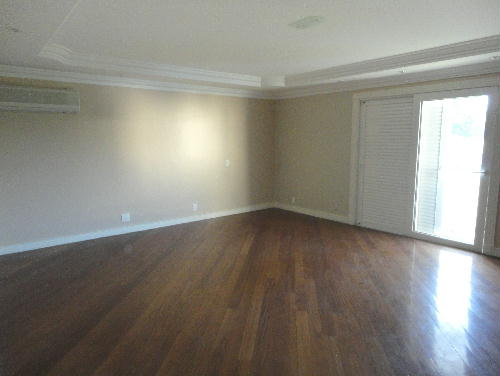 Conheça SUÍTE MASTER do imóvel - Casa À Venda no Condomínio Barra, Mansões - Barra da Tijuca - Rio de Janeiro - RJ - BAC4611 - 12 SUÍTE MASTER