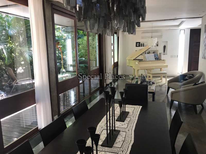 Conheça SALA do imóvel - Casa À Venda no Condomínio São Conrado, Povoado das Canoas - São Conrado - Rio de Janeiro - RJ - BAC4634 - 6 SALA