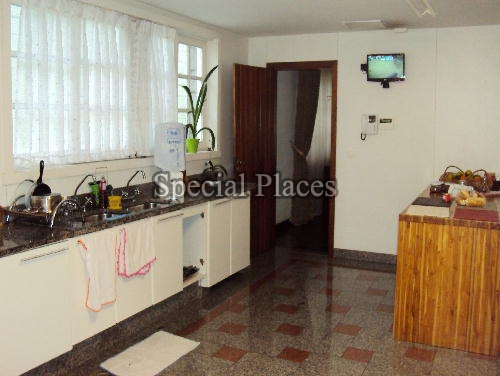 Conheça COZINHA2 do imóvel - Casa À Venda no Condomínio Barra, Porto dos Cabritos - Barra da Tijuca - Rio de Janeiro - RJ - BAC4642 - 14 COZINHA2