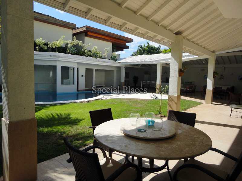 Conheça ÁREA DE LAZER/GOURMET do imóvel - Casa À Venda no Condomínio Barra, Santa Mônica Jardins - Barra da Tijuca - Rio de Janeiro - RJ - BAC4703 - 9 ÁREA DE LAZER/GOURMET