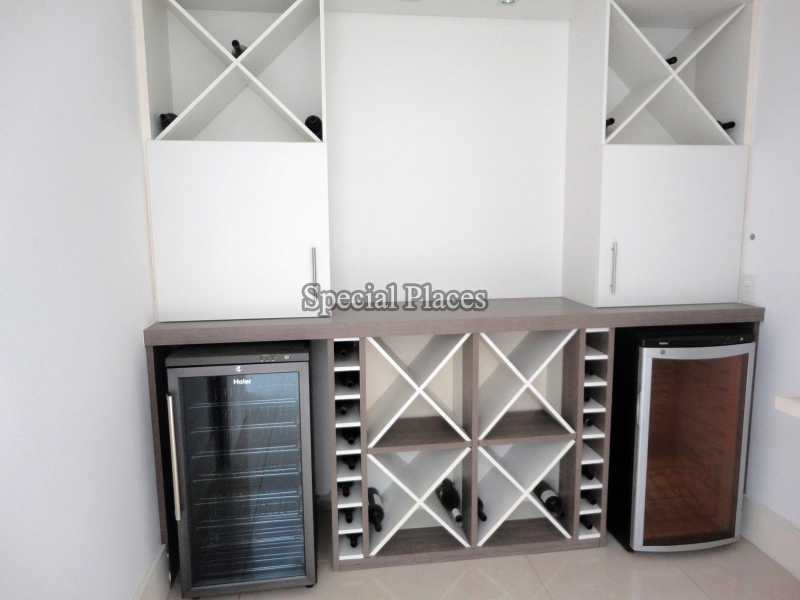 Conheça MINI ADEGA do imóvel - Casa À Venda no Condomínio Barra, Santa Mônica Jardins - Barra da Tijuca - Rio de Janeiro - RJ - BAC4703 - 18 MINI ADEGA