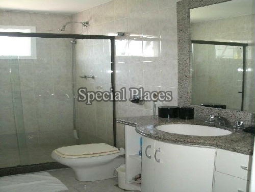 Conheça BANH do imóvel - Casa À Venda no Condomínio Barra, Crystal Lake - Barra da Tijuca - Rio de Janeiro - RJ - BAC4743 - 16 BANH
