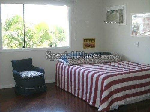 Conheça UMA DAS SUITES do imóvel - Casa À Venda no Condomínio Barra, Crystal Lake - Barra da Tijuca - Rio de Janeiro - RJ - BAC4743 - 15 UMA DAS SUITES