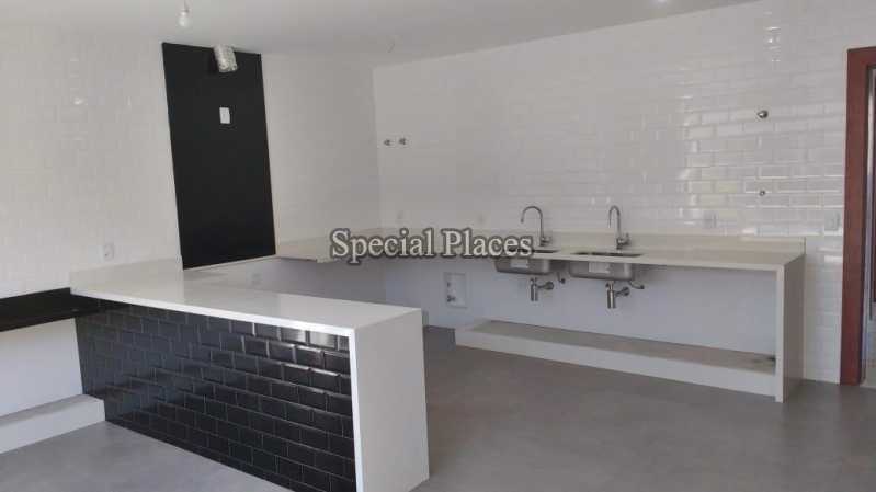 Conheça copa cozinha do imóvel - Casa em Condomínio 5 Quartos À Venda Barra da Tijuca, Rio de Janeiro - R$ 8.800.000 - BAC4802 - 9 copa cozinha