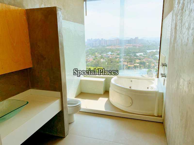 Conheça 12 BANHEIRO SUITE II do imóvel - Casa À Venda no Condomínio Itanhangá, Portinho do Massarú - Itanhangá - Rio de Janeiro - RJ - BAC4840 - 13 12 BANHEIRO SUITE II