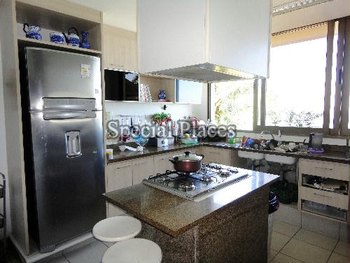 Conheça COZINHA do imóvel - Casa À Venda no Condomínio São Conrado - São Conrado - Rio de Janeiro - RJ - BAC4841 - 19 COZINHA