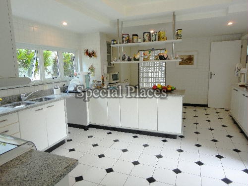 Conheça COZINHA2 do imóvel - Casa À Venda no Condomínio Barra, Crystal Lake - Barra da Tijuca - Rio de Janeiro - RJ - BAC4877 - 17 COZINHA2
