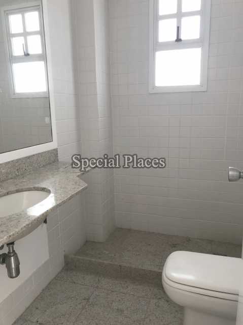 Conheça BANHEIRO do imóvel - Casa em Condomínio Recreio, Dream Village, Recreio dos Bandeirantes, Rio de Janeiro, RJ À Venda, 4 Quartos, 293m² - BAC4948 - 13 BANHEIRO