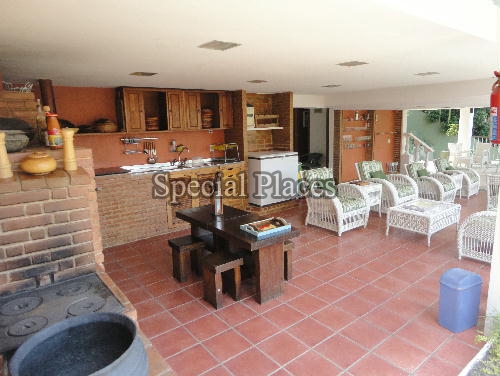 Conheça VARANDAO2 CHURRASQUEIRA do imóvel - Casa À Venda no Condomínio Itanhangá, Jardim - Itanhangá - Rio de Janeiro - RJ - BAC4975 - 6 VARANDAO2 CHURRASQUEIRA