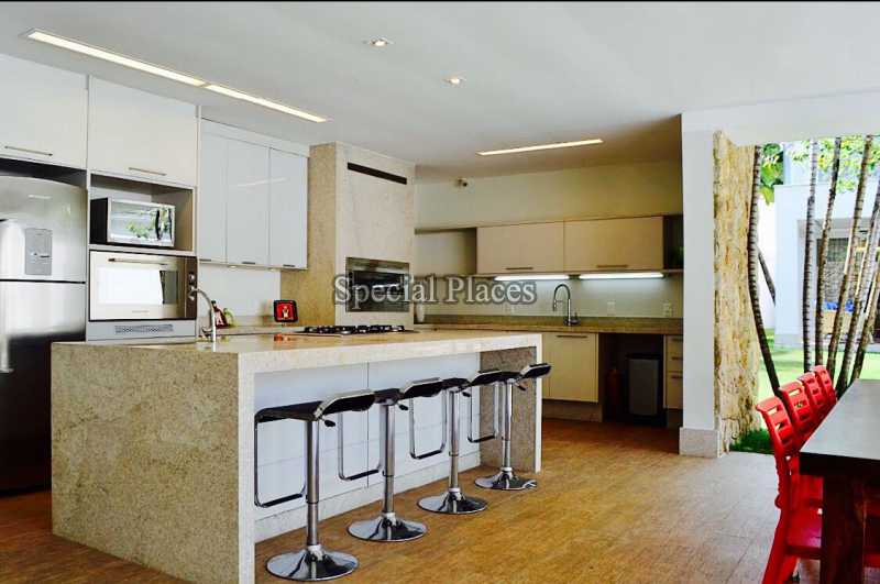 Conheça COZINHA do imóvel - Casa À Venda no Condomínio Barra, Novo Leblon - Barra da Tijuca - Rio de Janeiro - RJ - BAC5017 - 15 COZINHA
