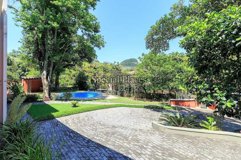 Conheça Terreno com vista para a Pedra do imóvel - Casa À Venda no Condomínio Itanhangá, Jardim - Itanhangá - Rio de Janeiro - RJ - BAC5035 - 14 Terreno com vista para a Pedra