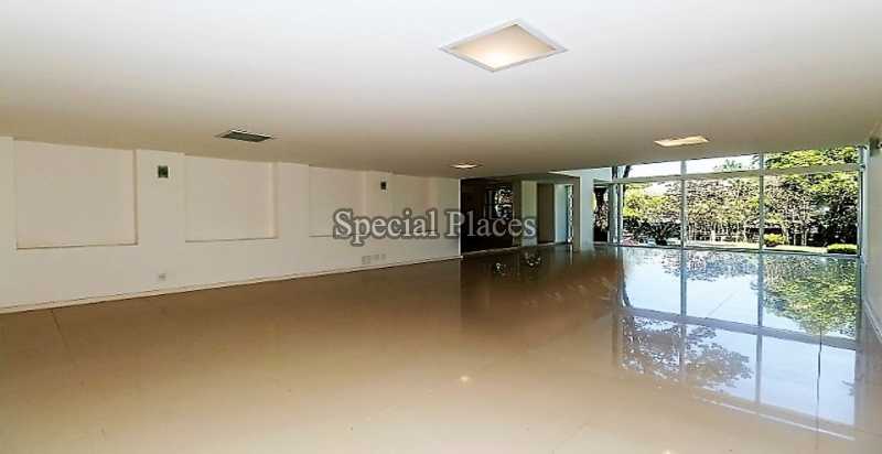 Conheça Salão 2. do imóvel - Casa À Venda no Condomínio Itanhangá, Jardim - Itanhangá - Rio de Janeiro - RJ - BAC5035 - 16 Salão 2.