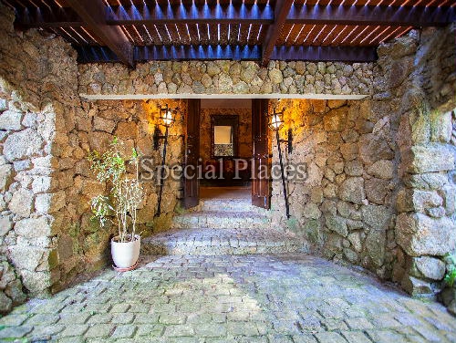 Conheça CAVERNA ENTRADA do imóvel - Casa em Condomínio Joatinga, Joá, Rio de Janeiro, RJ À Venda, 6 Quartos, 1100m² - BAC5036 - 26 CAVERNA ENTRADA