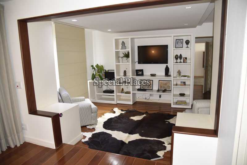 Conheça 18 suite master do imóvel - Casa À Venda no Condomínio Itanhangá, Bosque Itanhangá - Itanhangá - Rio de Janeiro - RJ - BAC5037 - 19 18 suite master