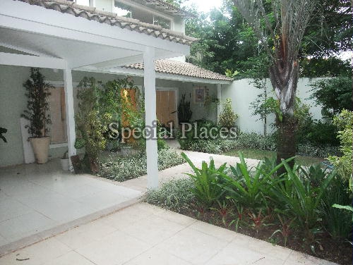 Conheça FRENTE PAISAGISMO do imóvel - Casa À Venda no Condomínio Barra, Santa Mônica Residências - Barra da Tijuca - Rio de Janeiro - RJ - BAC5060 - 6 FRENTE PAISAGISMO