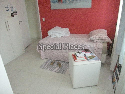 Conheça SUITE2 do imóvel - Casa À Venda no Condomínio Barra, Santa Mônica Residências - Barra da Tijuca - Rio de Janeiro - RJ - BAC5060 - 21 SUITE2