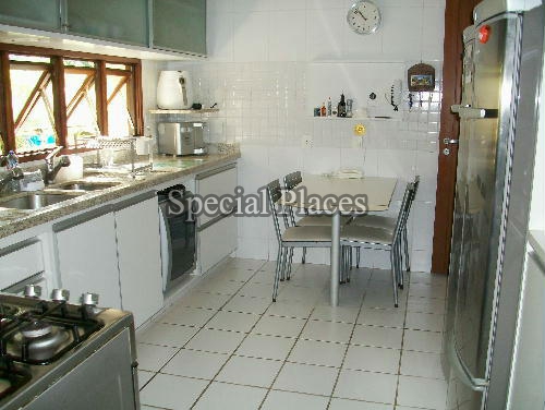 Conheça COZINHA do imóvel - Casa em Condomínio Joatinga, Joá, Rio de Janeiro, RJ À Venda, 4 Quartos, 480m² - BAC5100 - 17 COZINHA