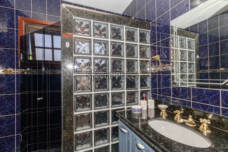 Conheça BANHEIRO do imóvel - Casa em Condomínio 5 quartos à venda Barra da Tijuca, Rio de Janeiro - R$ 4.440.000 - BAC5162 - 25 BANHEIRO
