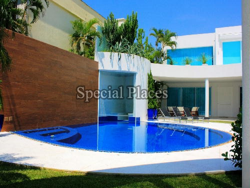 Conheça PISCINA do imóvel - Casa À Venda no Condomínio Barra, Sernambetiba Jardim Marapendi - Barra da Tijuca - Rio de Janeiro - RJ - BAC5195 - 8 PISCINA