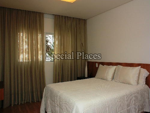 Conheça SUITE 2 do imóvel - Casa À Venda no Condomínio Barra, Sernambetiba Jardim Marapendi - Barra da Tijuca - Rio de Janeiro - RJ - BAC5195 - 22 SUITE 2