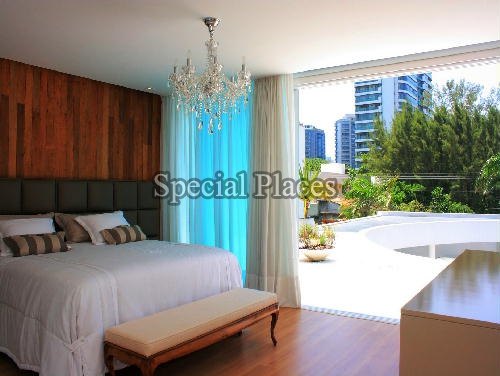 Conheça SUITE MASTER do imóvel - Casa À Venda no Condomínio Barra, Sernambetiba Jardim Marapendi - Barra da Tijuca - Rio de Janeiro - RJ - BAC5195 - 18 SUITE MASTER