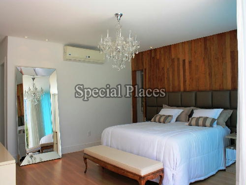 Conheça SUITE MASTER 2 do imóvel - Casa À Venda no Condomínio Barra, Sernambetiba Jardim Marapendi - Barra da Tijuca - Rio de Janeiro - RJ - BAC5195 - 19 SUITE MASTER 2
