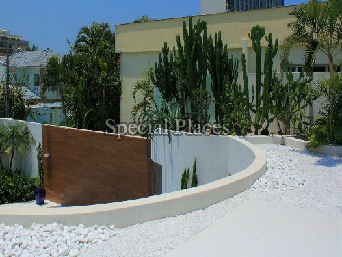 Conheça SUITE MASTER PATIO do imóvel - Casa À Venda no Condomínio Barra, Sernambetiba Jardim Marapendi - Barra da Tijuca - Rio de Janeiro - RJ - BAC5195 - 20 SUITE MASTER PATIO