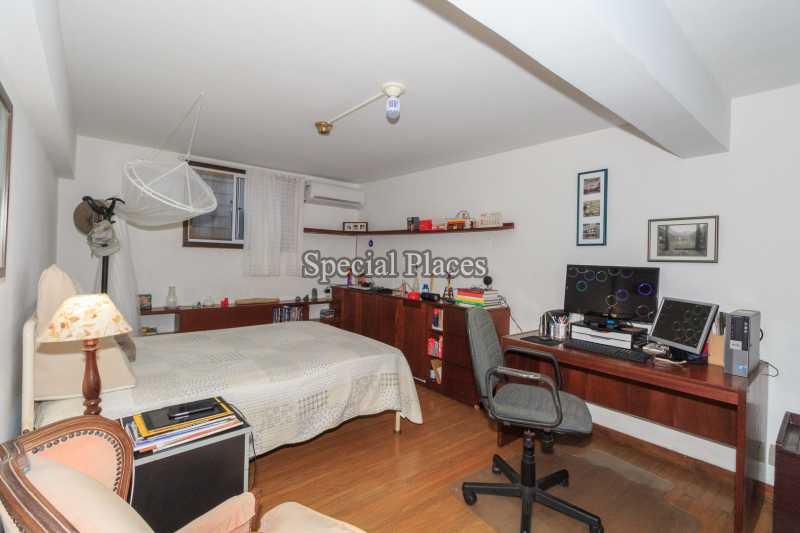 Conheça QUARTO 1 - ANDAR INDEPENDENTE do imóvel - Casa À Venda no Condomínio Joatinga - Joá - Rio de Janeiro - RJ - BAC5390 - 26 QUARTO 1 - ANDAR INDEPENDENTE