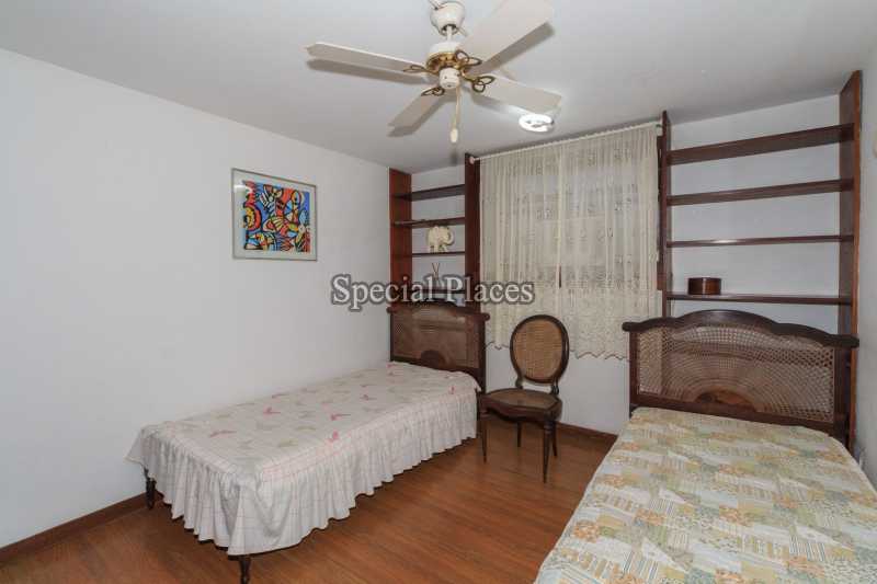 Conheça QUARTO 2 - ANDAR INDEPENDENTE do imóvel - Casa À Venda no Condomínio Joatinga - Joá - Rio de Janeiro - RJ - BAC5390 - 27 QUARTO 2 - ANDAR INDEPENDENTE