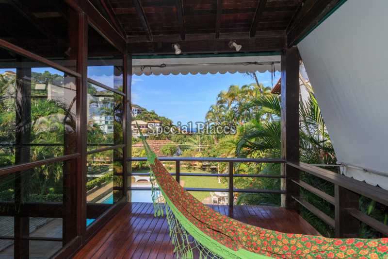 Conheça VARANDA SUITE MASTER do imóvel - Casa À Venda no Condomínio Joatinga - Joá - Rio de Janeiro - RJ - BAC5390 - 16 VARANDA SUITE MASTER
