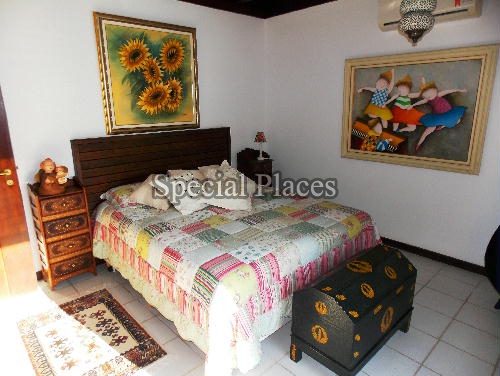 Conheça QUARTO TERREO 2 do imóvel - Casa em Condomínio Itanhangá, Portinho do Massarú, Itanhangá, Rio de Janeiro, RJ À Venda, 4 Quartos, 712m² - BAC5434 - 13 QUARTO TERREO 2