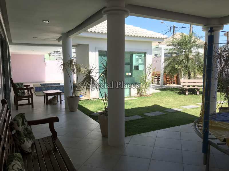 Conheça VARANDÃO do imóvel - Casa em Condomínio Recreio, Mountain Green, Recreio dos Bandeirantes, Rio de Janeiro, RJ À Venda, 5 Quartos, 600m² - BAC5470 - 4 VARANDÃO