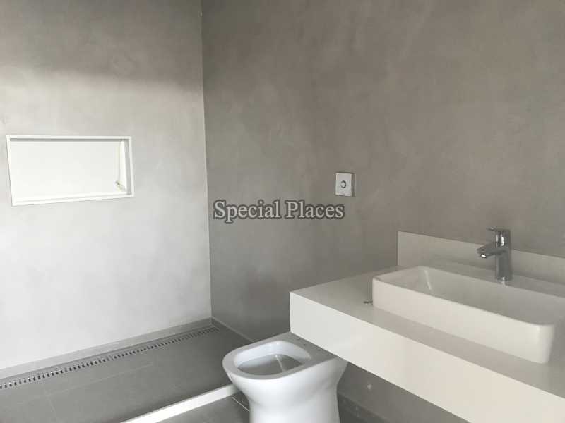 Conheça BANHEIRO SUÍTE do imóvel - Casa em Condomínio São Conrado, São Conrado, Rio de Janeiro, RJ À Venda, 5 Quartos, 721m² - BAC5509 - 15 BANHEIRO SUÍTE