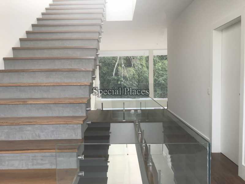 Conheça ACESSO AO TERRAÇO do imóvel - Casa em Condomínio São Conrado, São Conrado, Rio de Janeiro, RJ À Venda, 5 Quartos, 721m² - BAC5509 - 27 ACESSO AO TERRAÇO