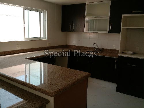 Conheça COZINHA do imóvel - Casa em Condomínio Recreio, Parque das Palmeiras, Recreio dos Bandeirantes, Rio de Janeiro, RJ À Venda, 5 Quartos, 289m² - BAC5589 - 8 COZINHA