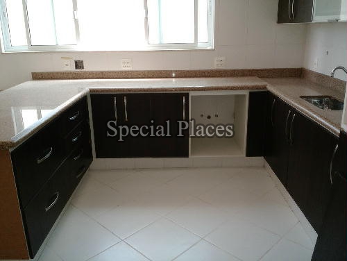 Conheça COZINHA do imóvel - Casa em Condomínio Recreio, Parque das Palmeiras, Recreio dos Bandeirantes, Rio de Janeiro, RJ À Venda, 5 Quartos, 289m² - BAC5589 - 9 COZINHA