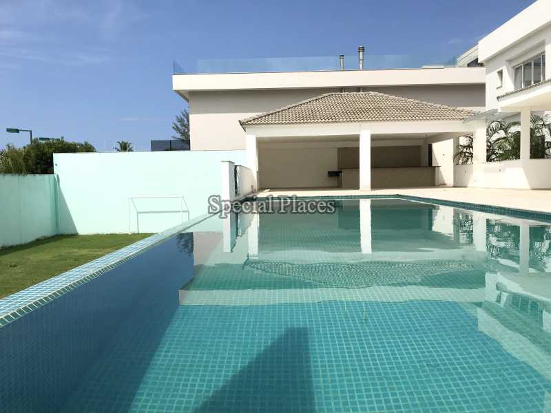 Conheça PISCINA COM VISTA PARA O CAMPO do imóvel - Casa em Condomínio Barra, Malibu, Barra da Tijuca, Rio de Janeiro, RJ À Venda, 5 Quartos, 2000m² - BAC5596 - 3 PISCINA COM VISTA PARA O CAMPO