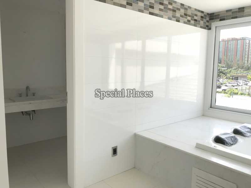 Conheça BANHEIRO MASCULINO do imóvel - Casa em Condomínio Barra, Malibu, Barra da Tijuca, Rio de Janeiro, RJ À Venda, 5 Quartos, 2000m² - BAC5596 - 24 BANHEIRO MASCULINO